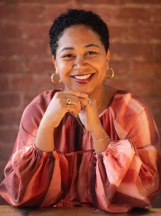 Anela Malik Author Photo