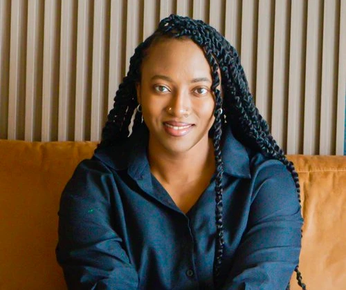 DeAndra Davis Author Photo