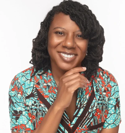 Lindsey Stewart Author Photo