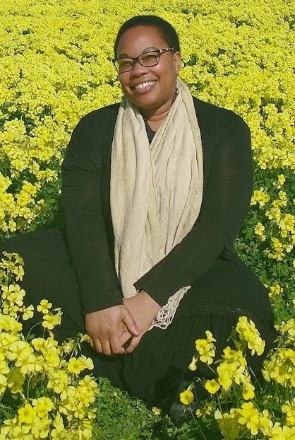 Stephanie Seales