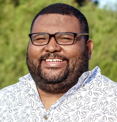 Reggie Brown Author Photo