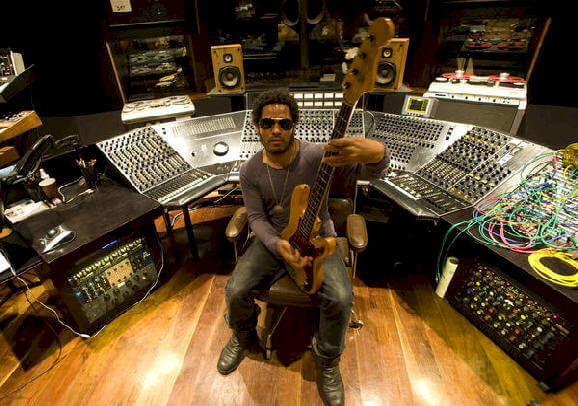 Lenny Kavitz in his studio