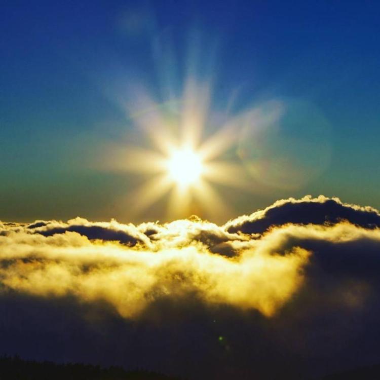 perihelion - usually in january earth closest to sun.jpg